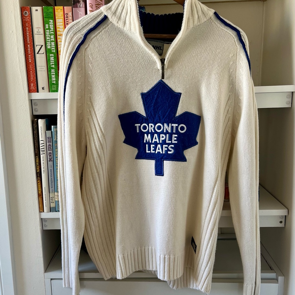VINTAGE NHL Toronto Maple Leafs White Sweater